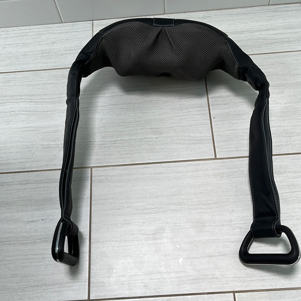 Brookstone neck massager